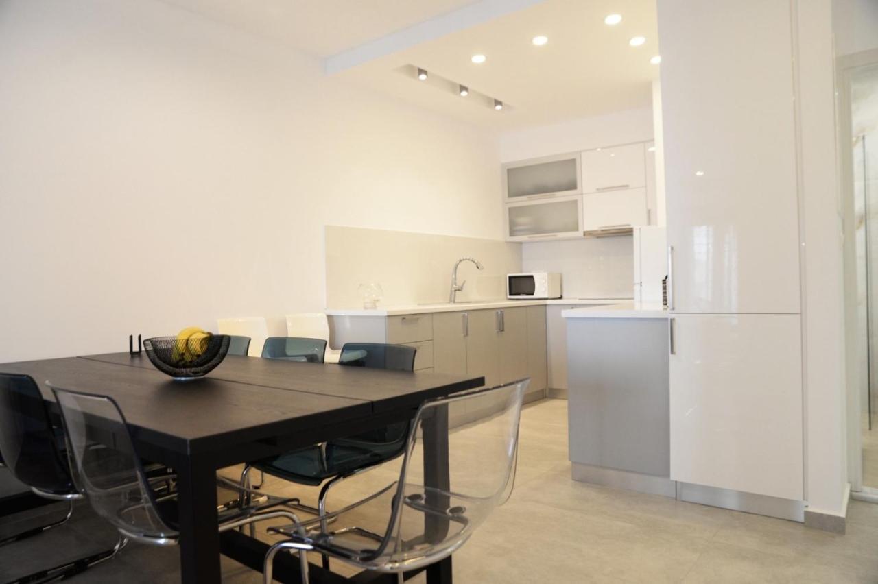 Calma Apartment Масурі Екстер'єр фото